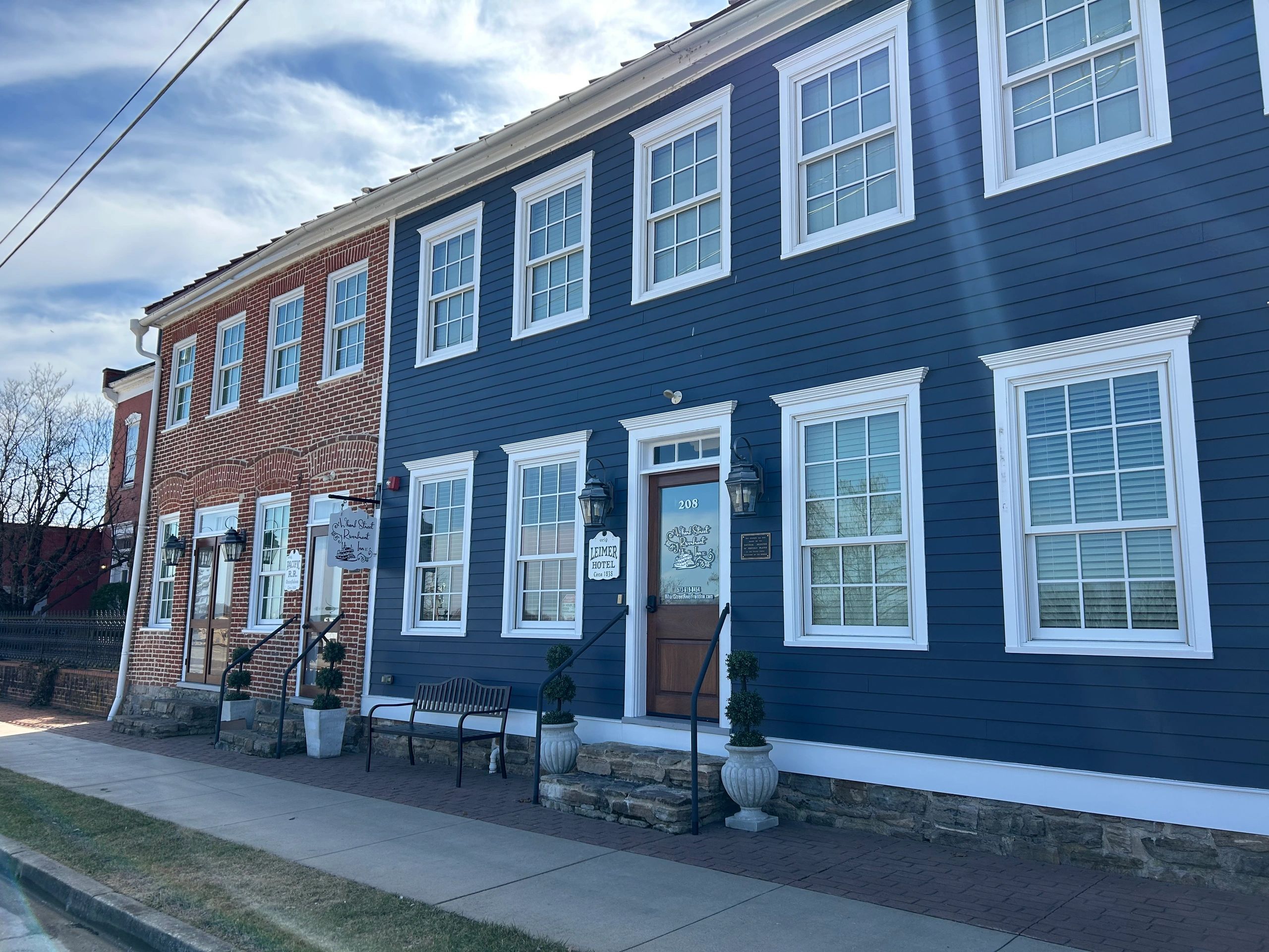 Wharf Street Riverfront Inn host portfolio
