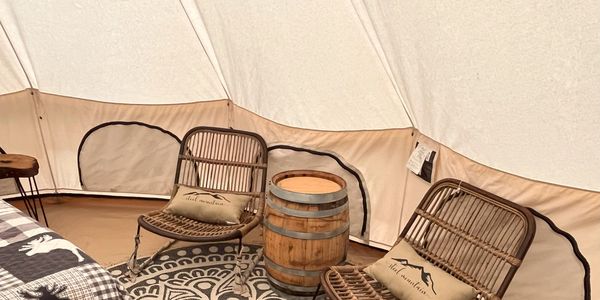Glamping Tents - Unique Furnishings #steelmountainglamping.com #glamping #camping #glamping sites