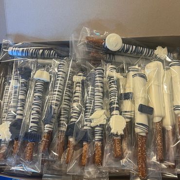 graduation diploma pretzels