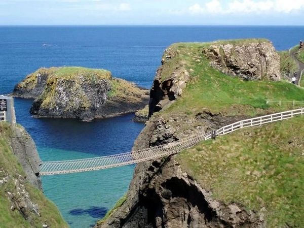Carrick-a-Reade Rope Bridge