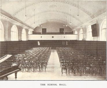 Hertford Grammar School
The School Hall