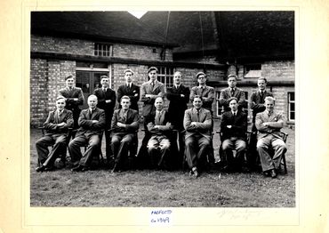 Hertford Grammar School 
Prefects, 1949