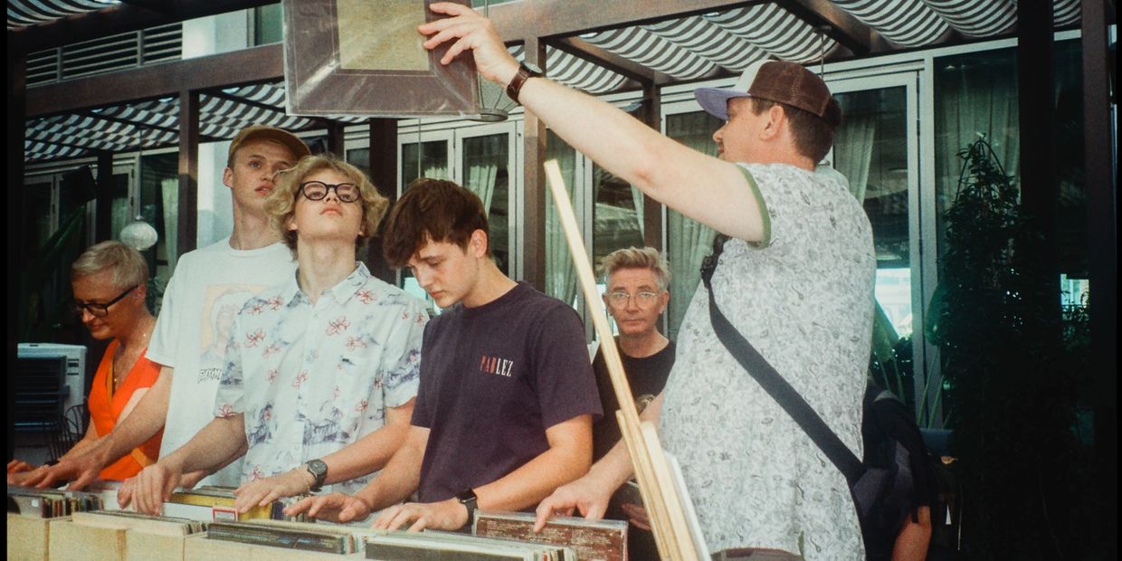 record fair dubai uae
music marketplace