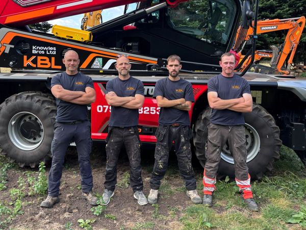 The KBL Team in front of their Manitou Telehandler