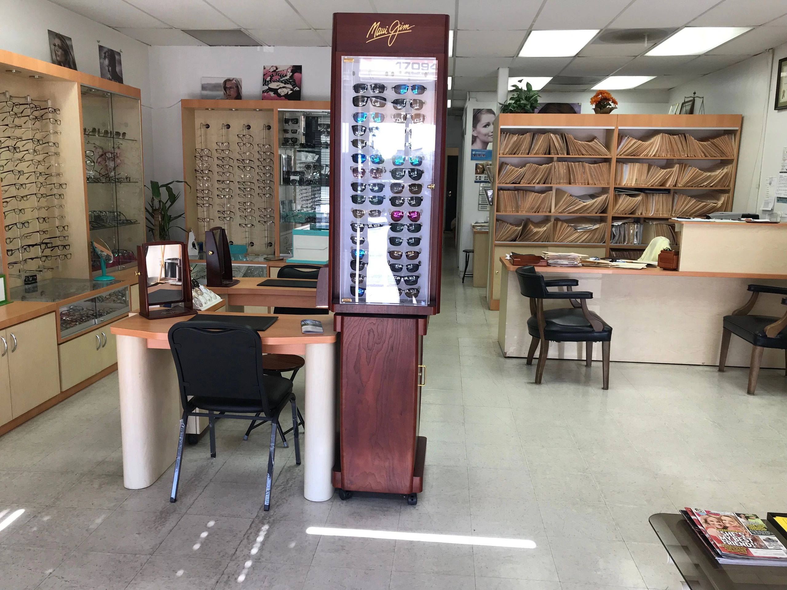 Optometrist in Fountain Valley Jue L Lim, Inc.