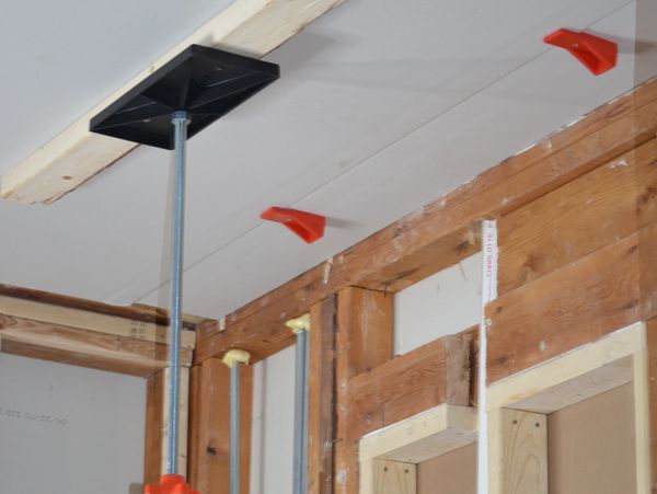 How to Install Drywall and Hang Kitchen Cabinets with the T-JAK® Cabinet Jack