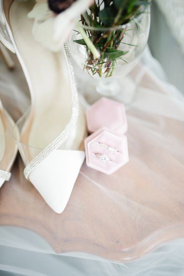 Bride shoes. Winnipeg Wedding Photographer