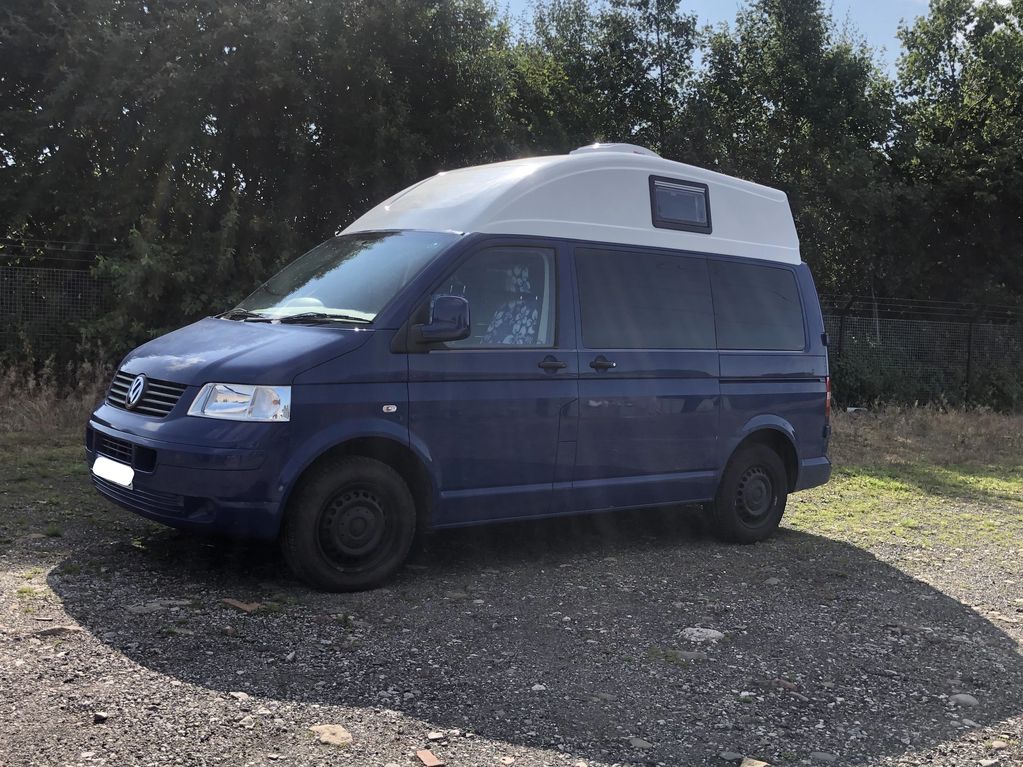Blue VW T6 with white Drivelodge Hi-Top roof fitted 