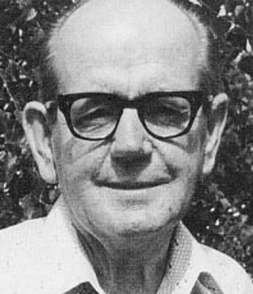 Black and white photo of Thomas Bowen.