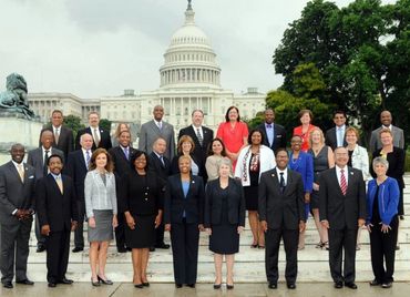 Dr. Sewell completed the Millennium Leadership Institute by the AASCU.