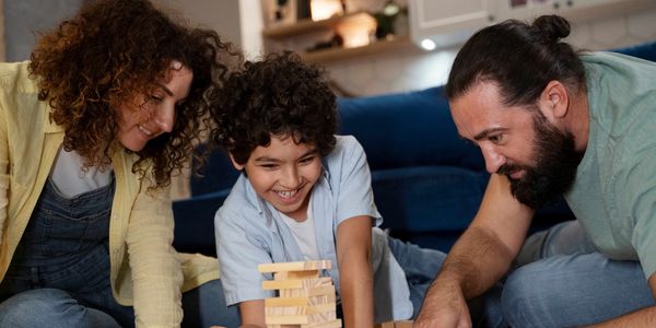 Local children’s pathologist helping kids develop language skills effectively