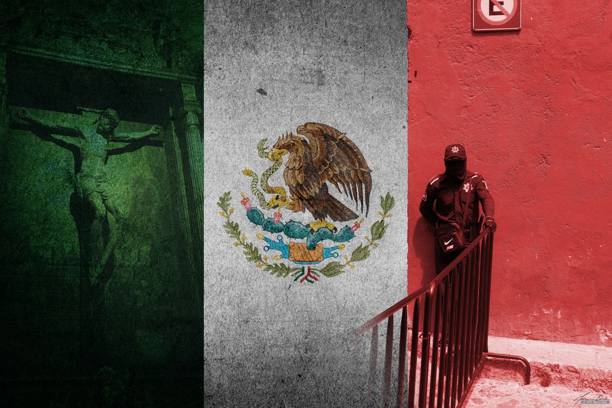 MEXICAN FLAG WITH ARMED GUARD AND JESUS