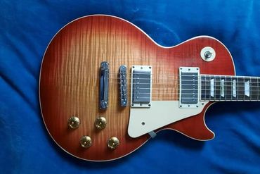'05 Les Paul Standard 50s Cherry Burst guitar