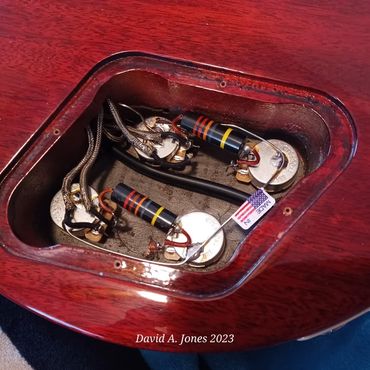 '59 historic style Les Paul wiring harness CTS550K pots and Luxe .022 Luxe PIO Bumblebee capacitors