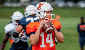 DRAKE DAVIS, QB Farm Student, University of Illinois