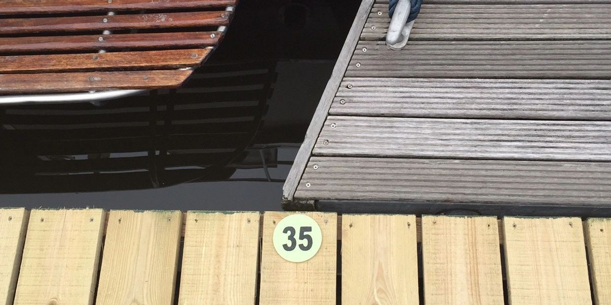 glow in the dark marina numbers