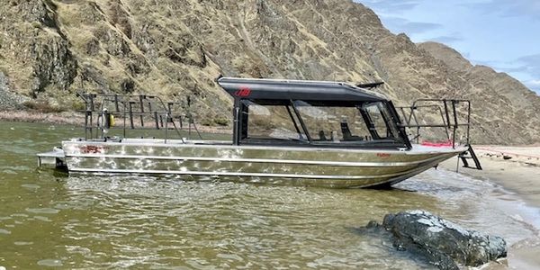 Boating in Hells Canyon with Hell Bent River Charters