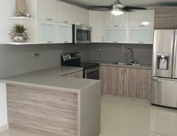 Tope de cuarzo instalado en Puerto Rico.