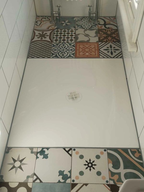 Replacement shower tray