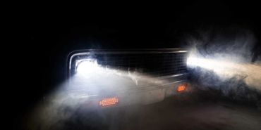 1971 Chevrolet Truck from United Pacific - Headlights On