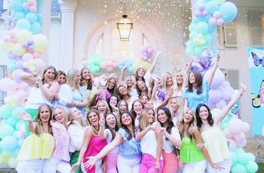 oxford balloon artist, oxford sorority balloons, ole miss sorority balloons, bid day baloons