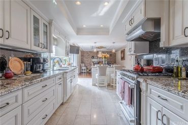 9860 La Esperanza Ave, Fountain Valley