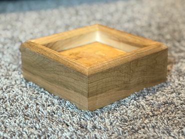 Square maple small bird base built by Nichols Taxidermy Bases