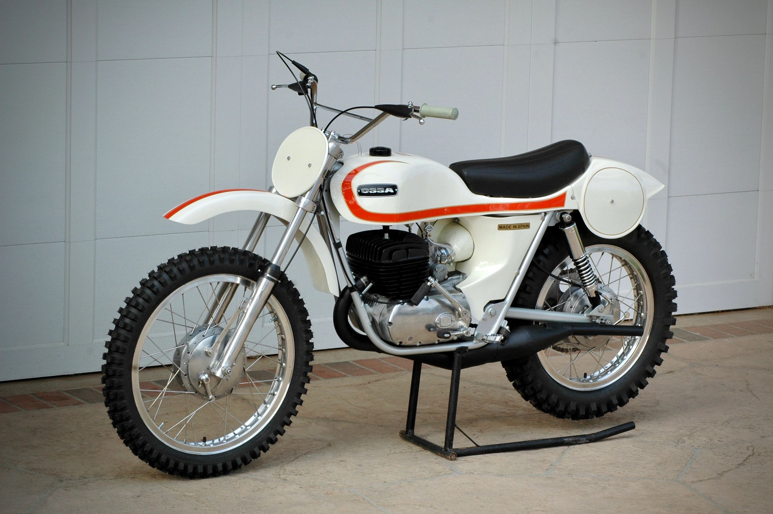 1971 Ossa 250 Stiletto vintage motocross bike restoration