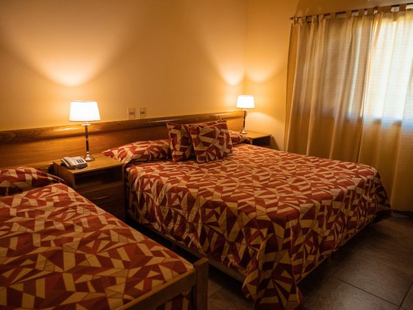 camas dobles para cuatro personas en el valle grande hotel de montaña