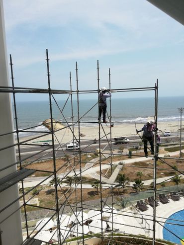 Armado de andamio multidireccional certificado