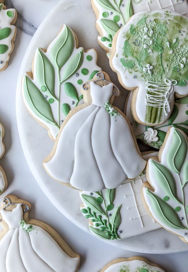 Wedding and bridal sugar cookies with a leafy greenery theme