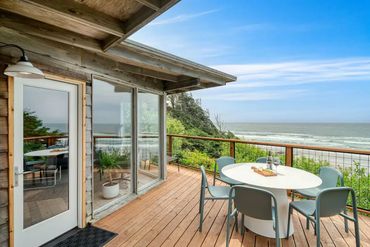 arch-cape-hideaway-new-siding-installation