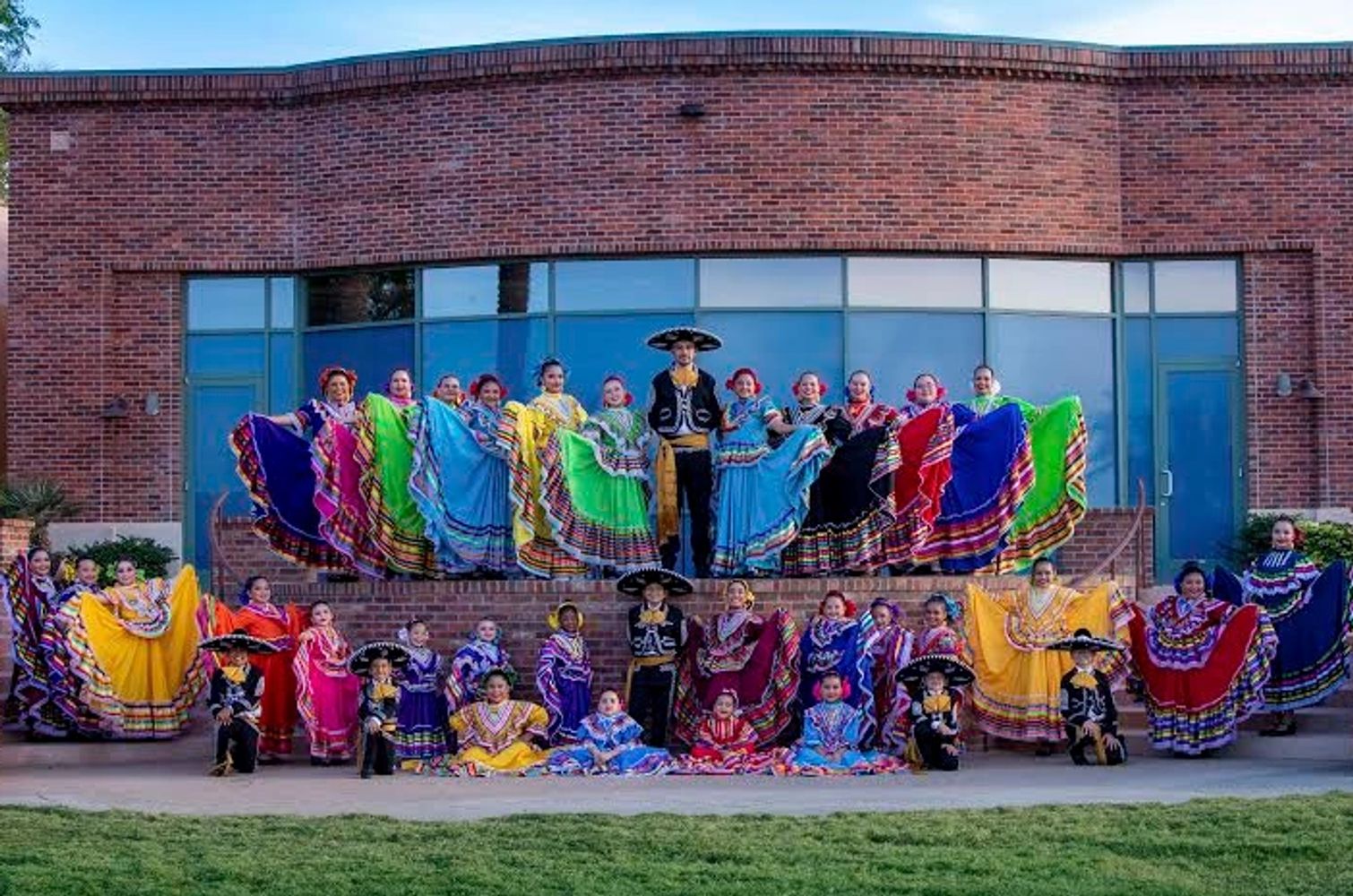 Folklorico Dancers, Mexican Dance, Jalisco, Traditional