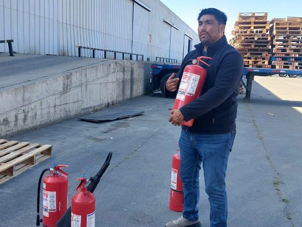 Presentando modelos de extintores