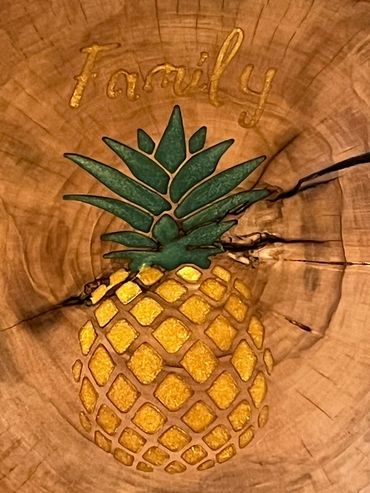 Family Pineapple