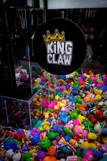 King Claw - premier claw machines in California