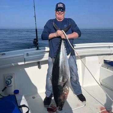 Tuna Fishing Rhode Island
Offshore Fishing Charter Rhode Island