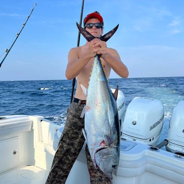 Tuna Fishing Rhode Island
Offshore Fishing Charter Rhode Island