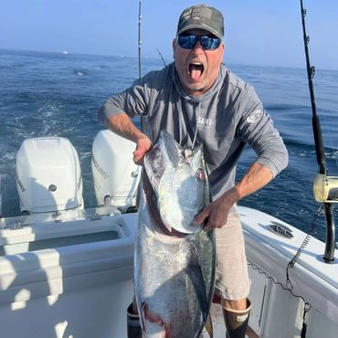 Tuna Fishing Rhode Island
Offshore Fishing Charter Rhode Island