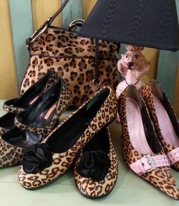 Vintage shoes, cheetah, animal prints
