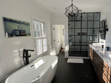 Full view of the luxury bathroom.