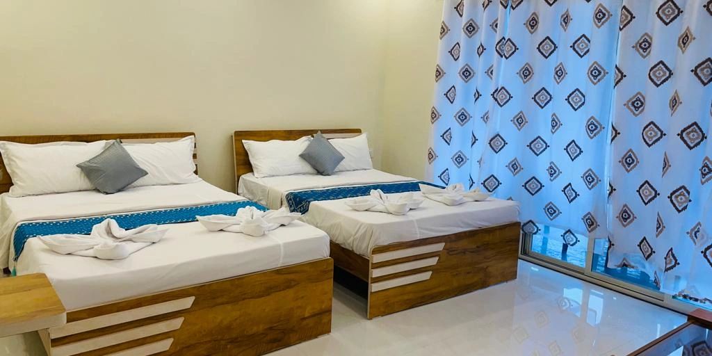 Deluxe room dandeli