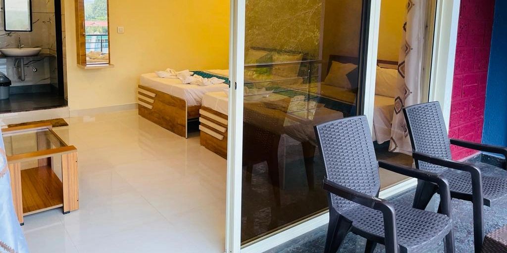 Dandeli resort sitout