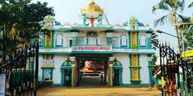 Uluvi piligrimi Temple Dandeli