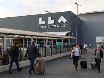 London Luton Airport taxi ride