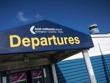 East Midlands Airport taxi ride