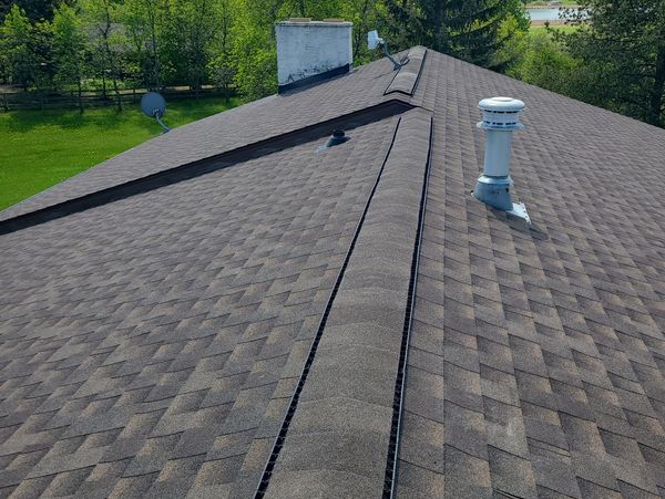GAF Timberline HDZ asphalt shingle in Barkwood installed on a residential home in Sherwood Park