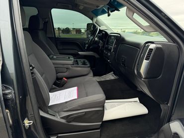 2019 Chevrolet Silverado 2500HD LT - Photo 15