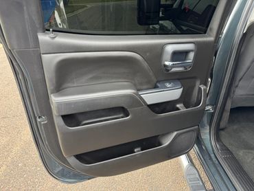 2019 Chevrolet Silverado 2500HD LT - Photo 13