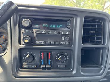 2005 Chevrolet Silverado 2500HD - Photo 19
